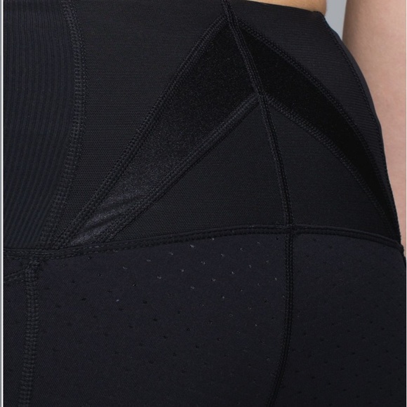 Lululemon Exquisite Pant Shine Dot Black size 4 - Picture 5 of 8